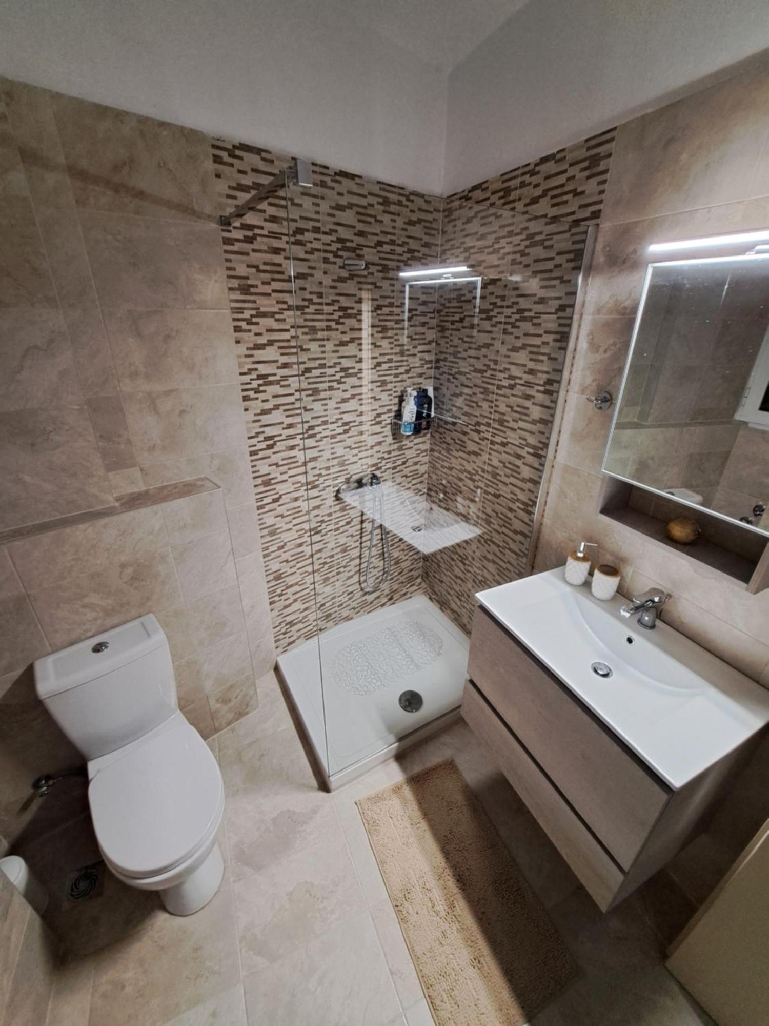 Two Bedroom Apartment In The Center Of Ioánnina Exteriér fotografie